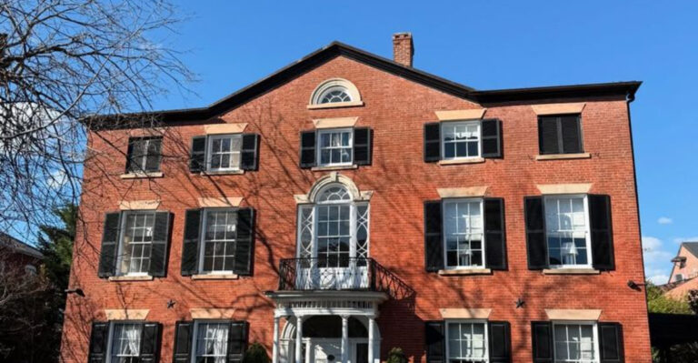 20 Stunning Virginia Homes Under $300K with Vintage Charm