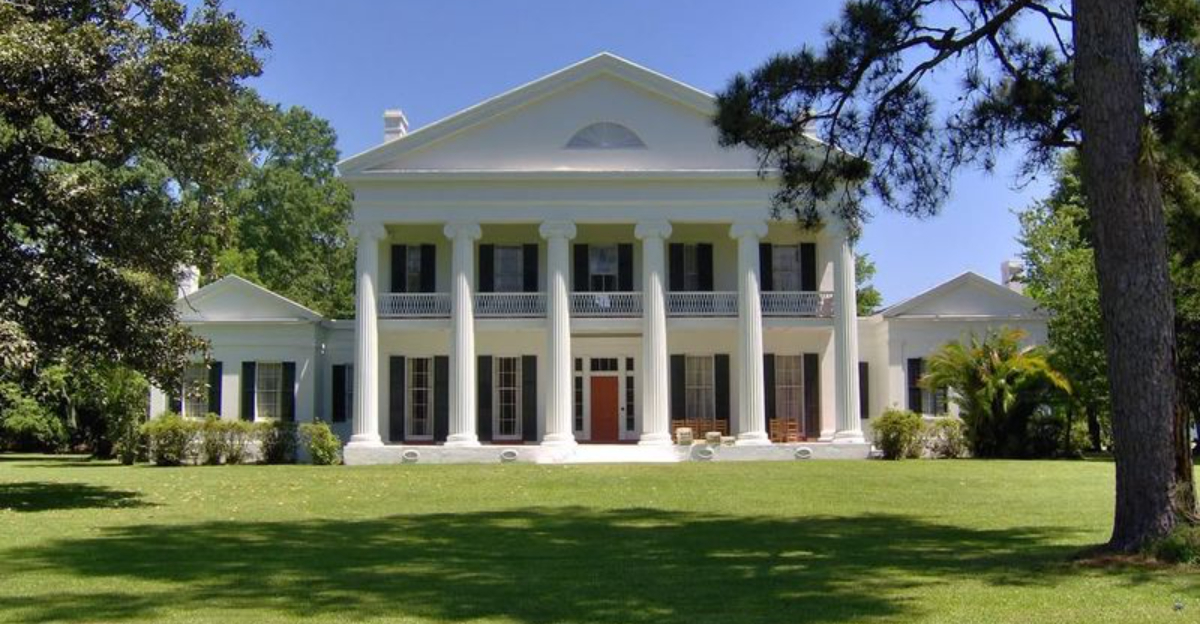 21 Multi-Million Dollar Century Homes in Louisiana with Great Architecture