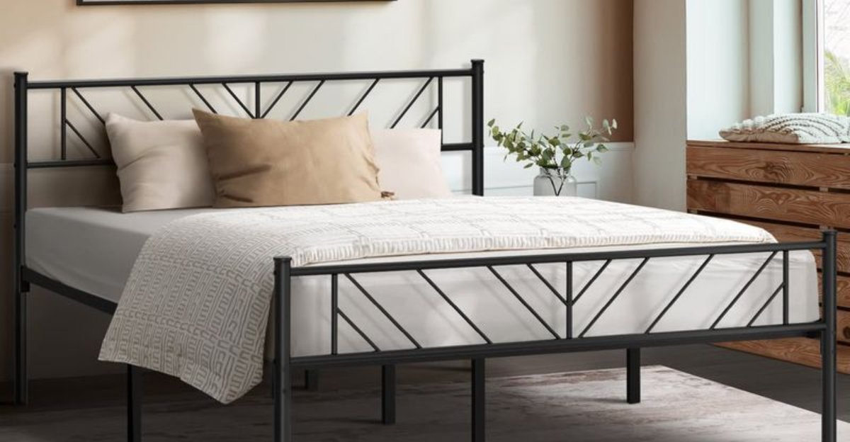 23 Best Metal Bed Designs And Ideas To Transform Your Bedroom