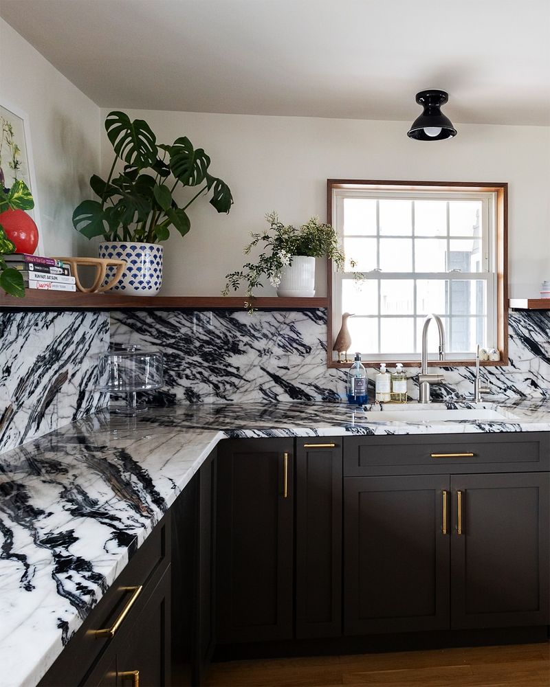 Monochrome Marble Countertops