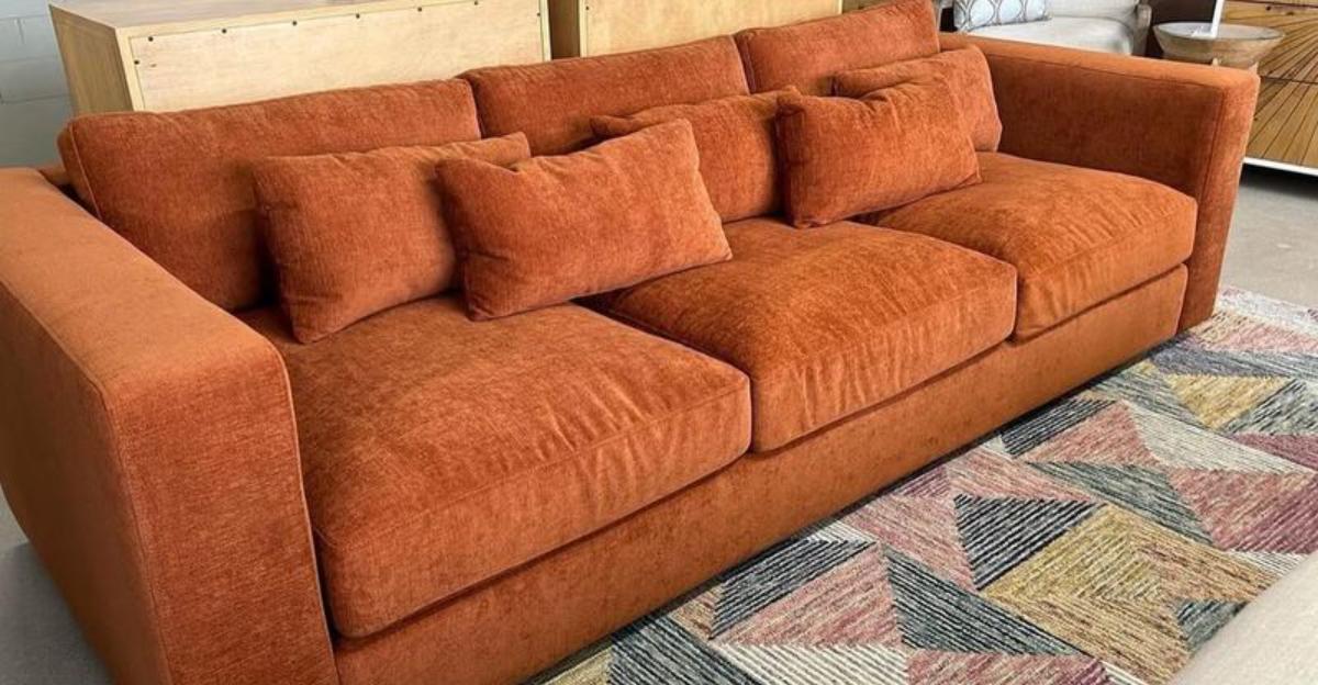 25 Couch Colors That Will Never Go Out Of Style, And Aren’t Beige