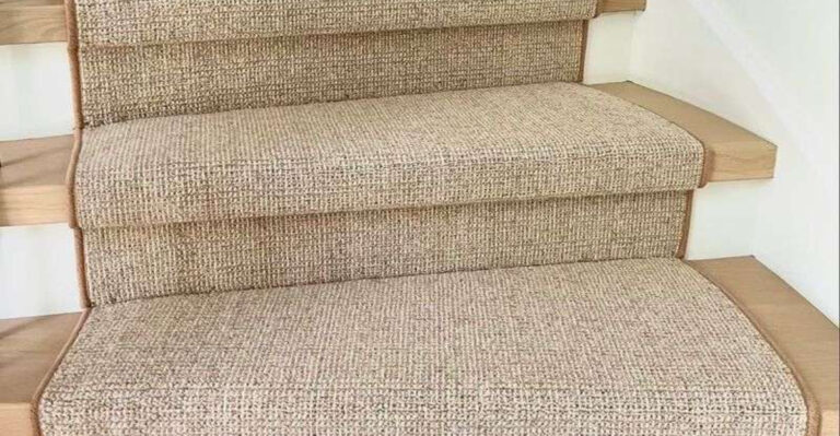 25 Designer-Approved Stair Runner Ideas That Add Instant Character