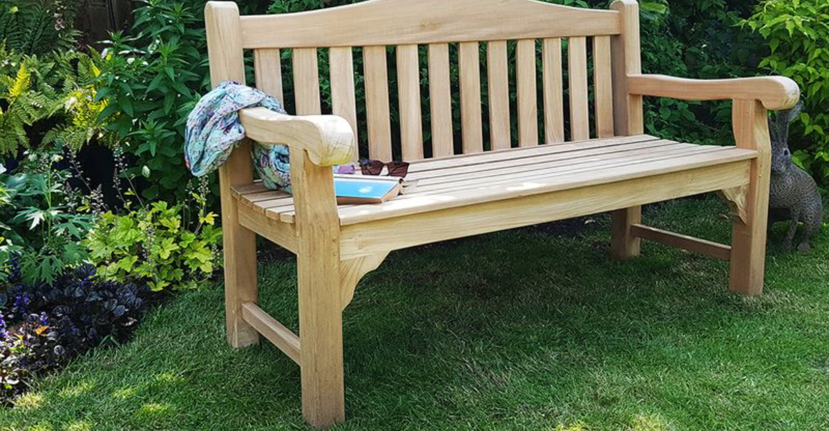 26 Things To Get Rid Of In Your Outdoor Space, According To Designers And Gardeners