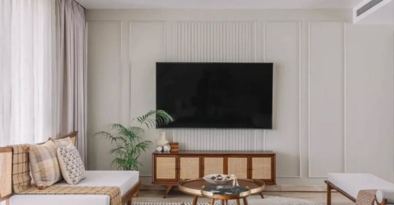 27 Clever Decorating Tricks Minimalists and Maximalists Actually Agree On