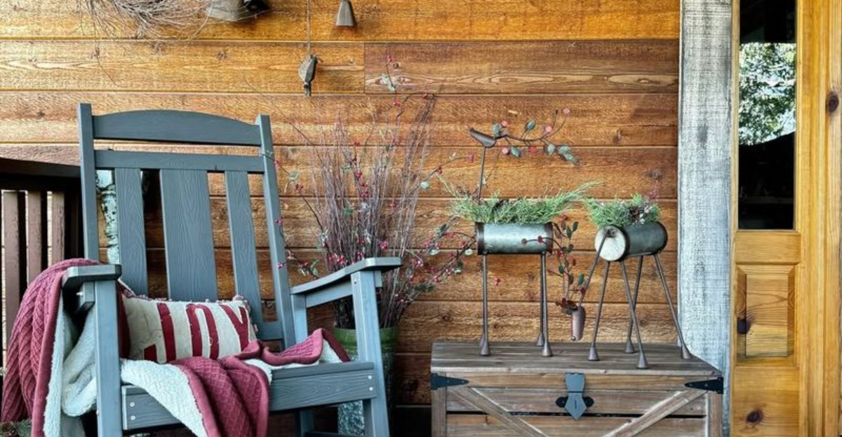 29 Ways To Bring Cabin Chic To Your Porch This Year