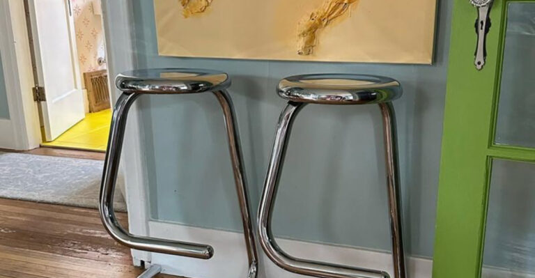30 Chrome Decorating Ideas That Add Cool Contrast to Your Home