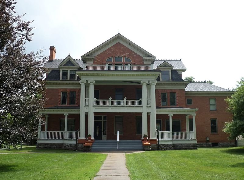 The Dodge Mansion