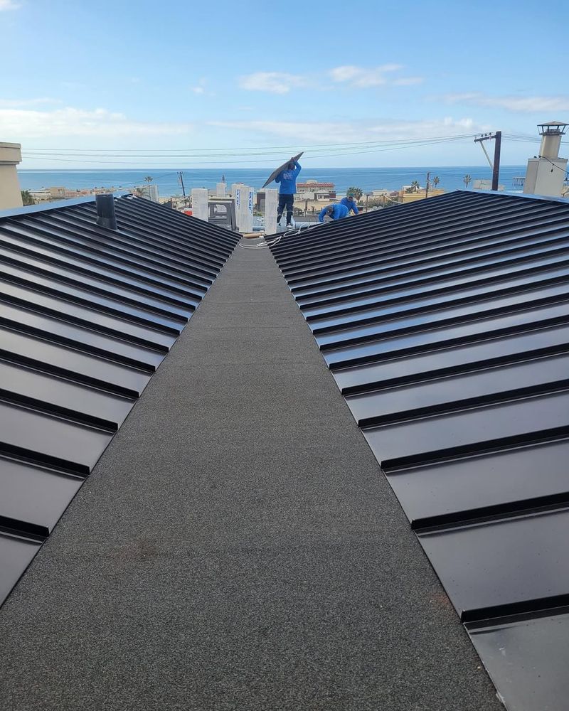 Butterfly Roof with Hidden Water Channels