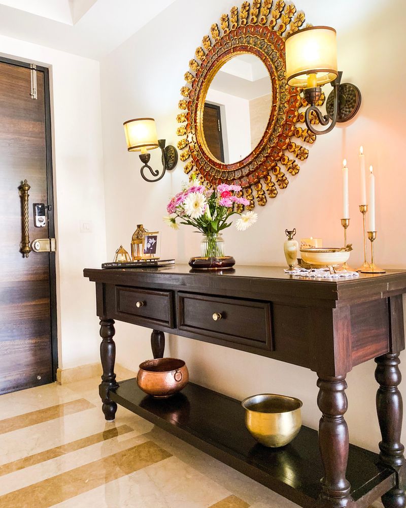 Do: Keep Entryways Inviting