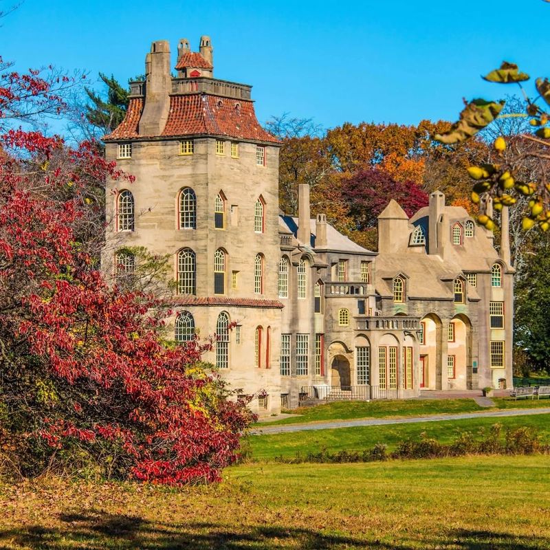 Fonthill Castle