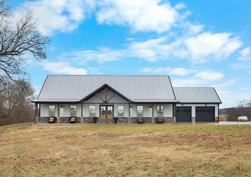 Rustic Modern in Tennessee