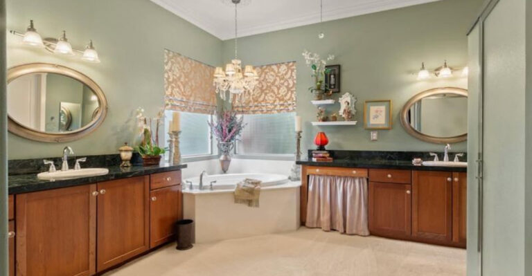 If You Think Your Home Looks Modern, These 27 Finishes Might Say Otherwise