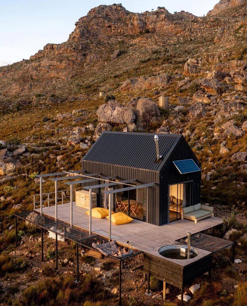 Tasmanian Wilderness Retreat