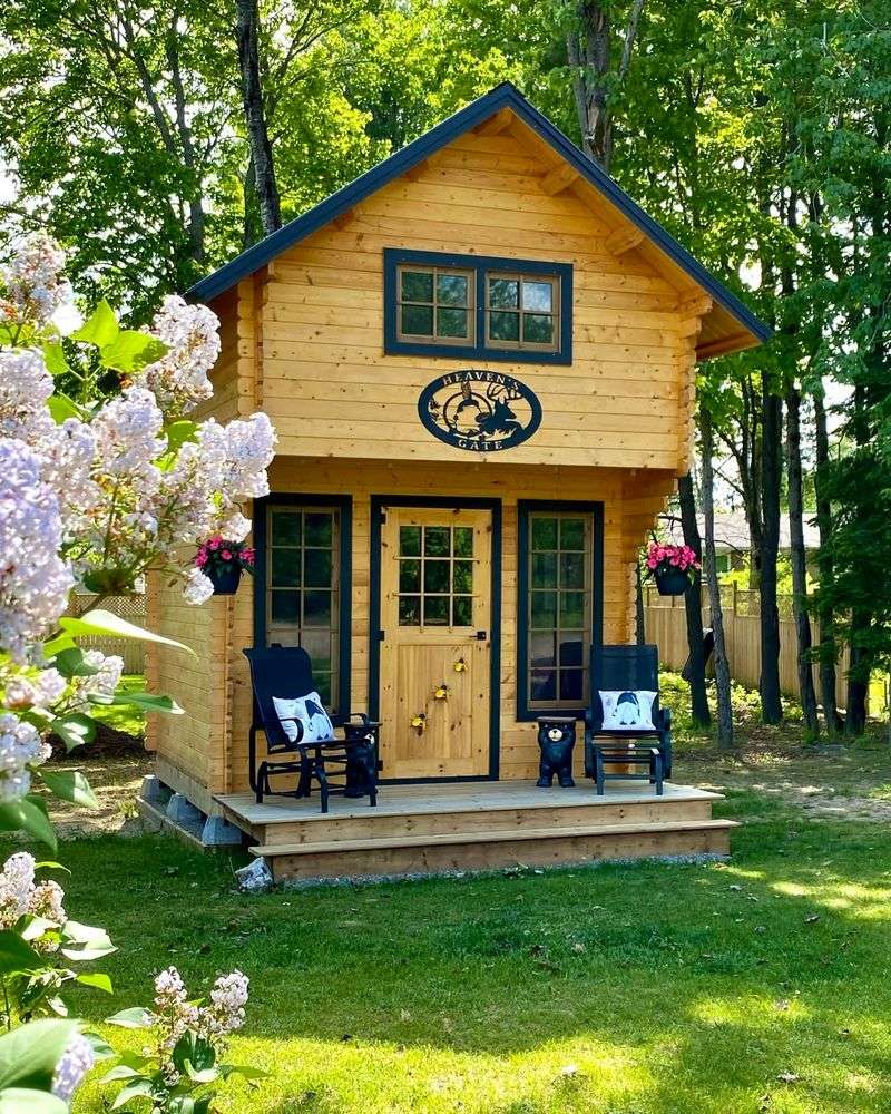 Artist's Studio Cabin