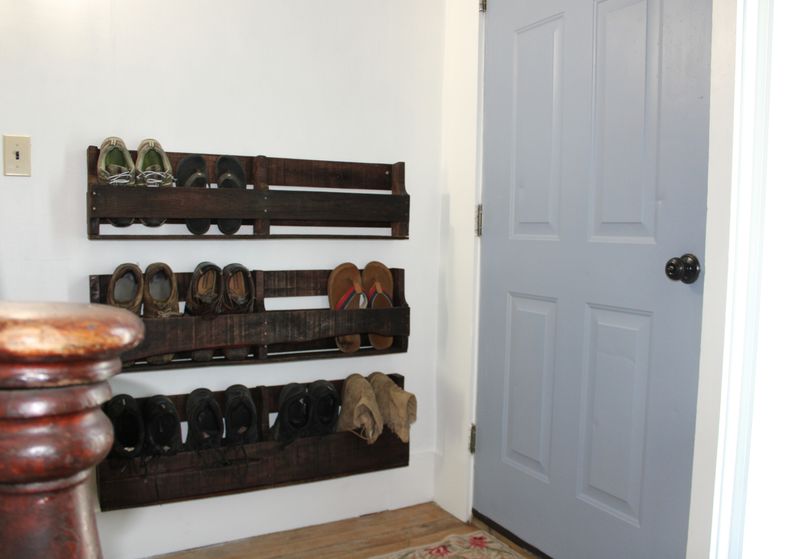 Pallet Shoe Rack