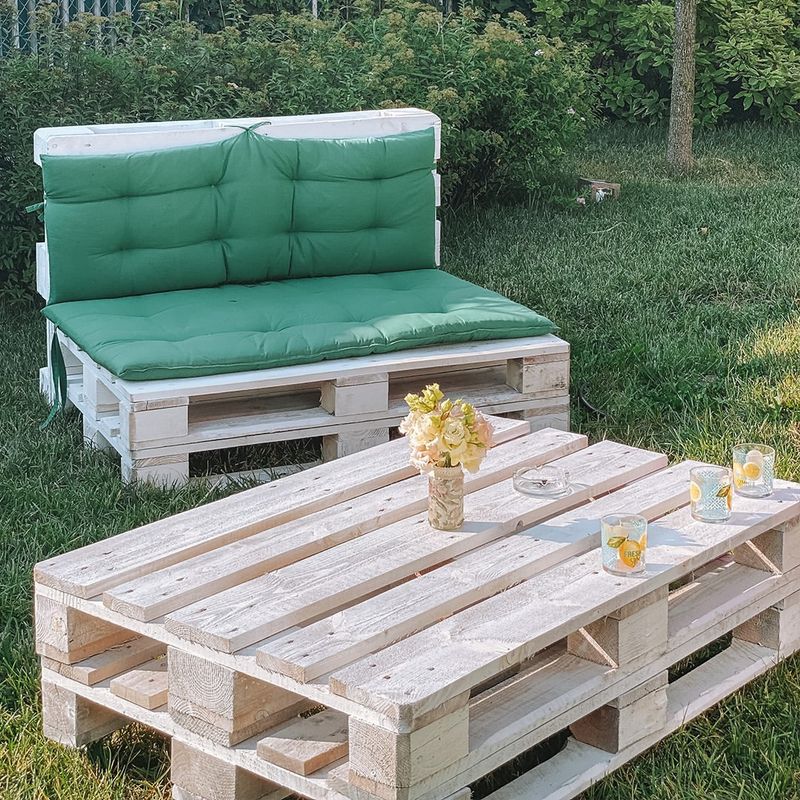 Pallet Sofa