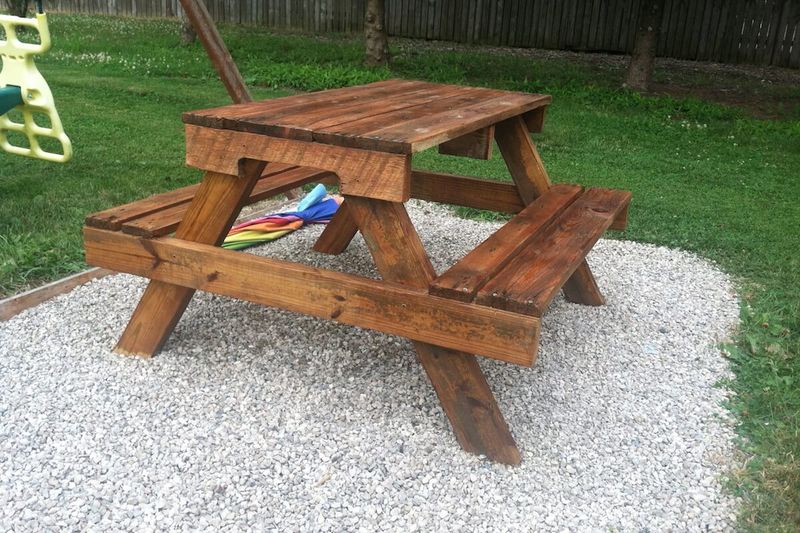 Pallet Picnic Table