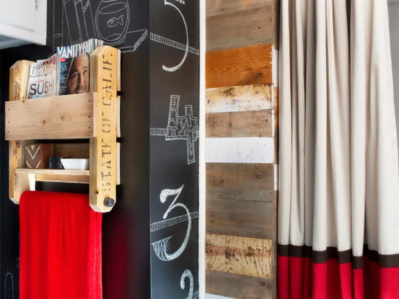 Pallet Bathroom Shelf