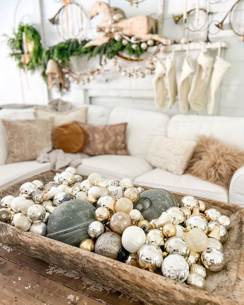 Make Use of Seasonal Decor Year-Round