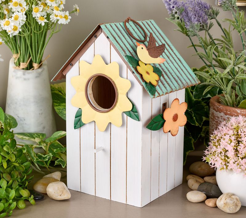 Birdhouse Decor with Floral Accents