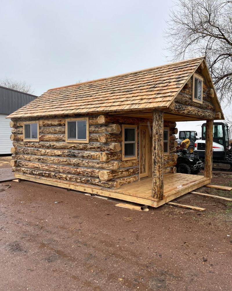 Pioneer Log Cabin