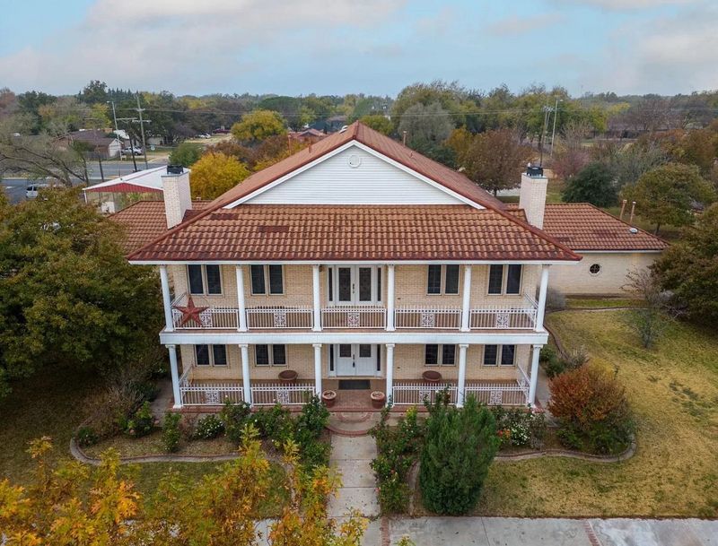 The Hill House, Lubbock