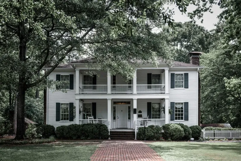 The Stately Oaks Plantation