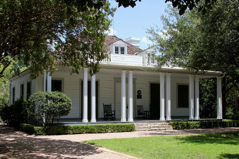 The French Legation, Austin