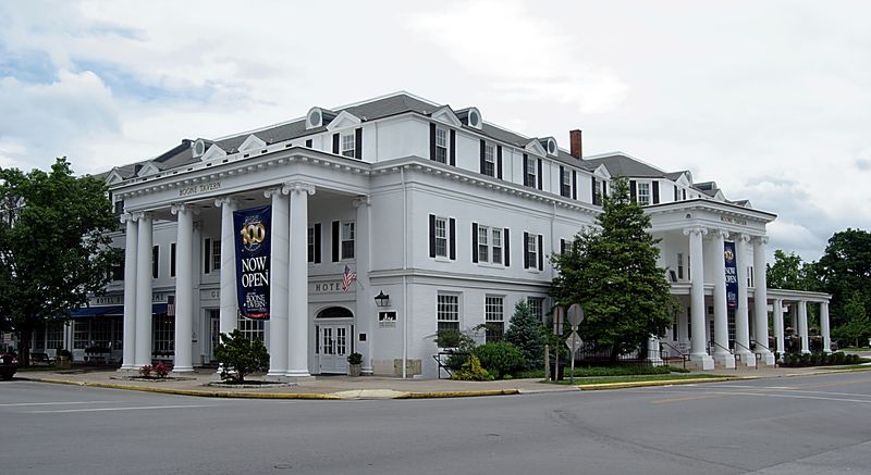 Boone Tavern Hotel & Restaurant