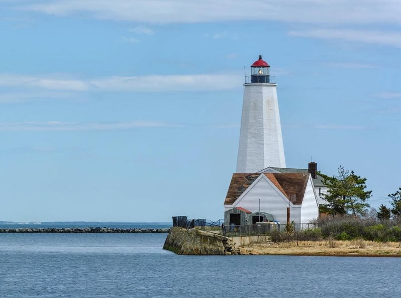 Lynde Point Lighthouse