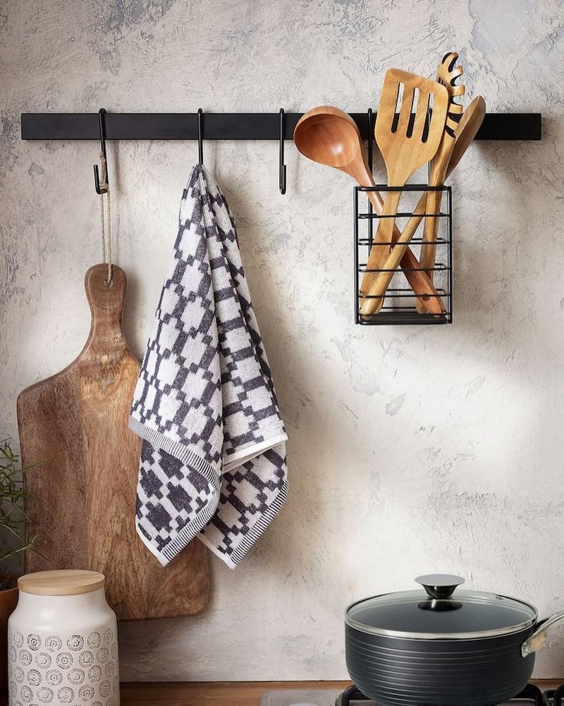 Towel Bar with Hooks