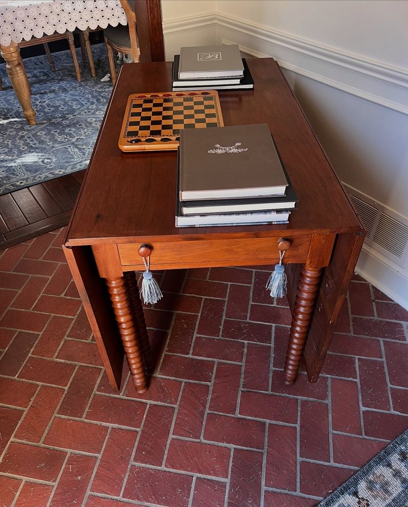 Drop-Leaf Tables