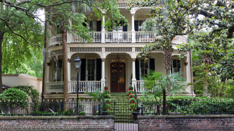30 Timeless Virginia Homes With Classic Charm And Big Price Tags