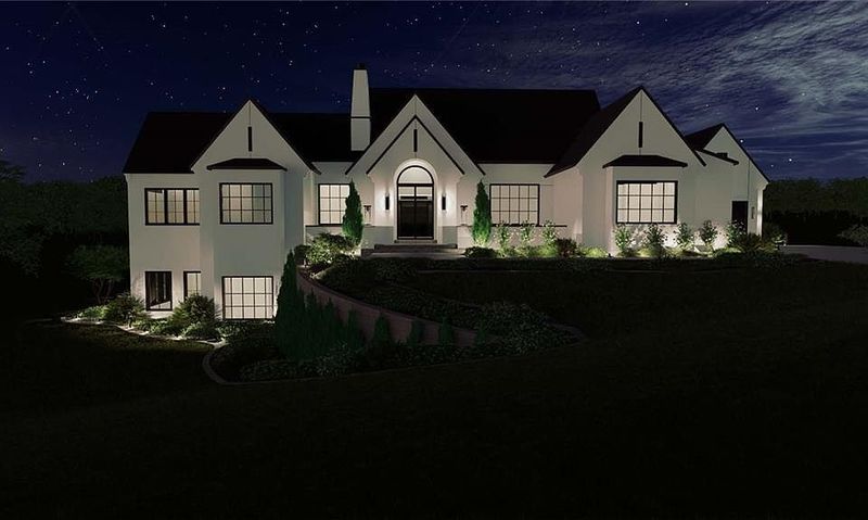 10801 E Ewing Ave, Kansas City – $2,299,995