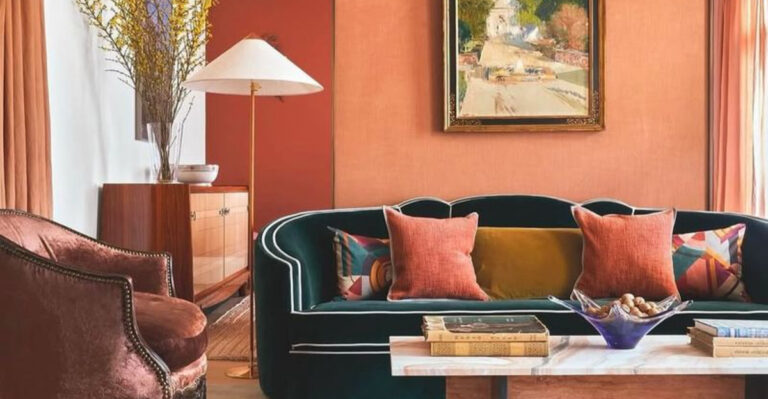 13 Living Room Colors That Have Already Gone Out of Style in 2025 And 13 You Should Use Instead