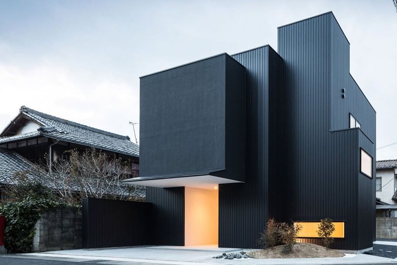 The Black House, Japan