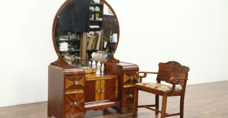15 Old-School Bedroom Pieces You’ll Want In Your Space Again