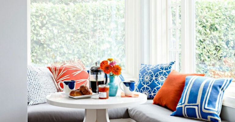 15 Steps To Create A Cozy Breakfast Nook On A Budget