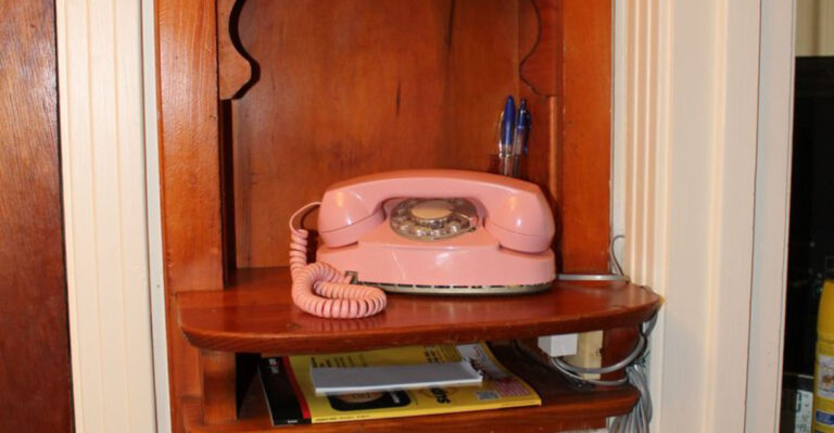 16 Forgotten Home Fixtures That Once Made Life Easier