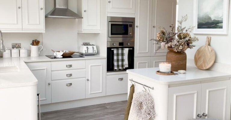 17 Colors That’ll Make Your House Look Like It Belongs in a Magazine
