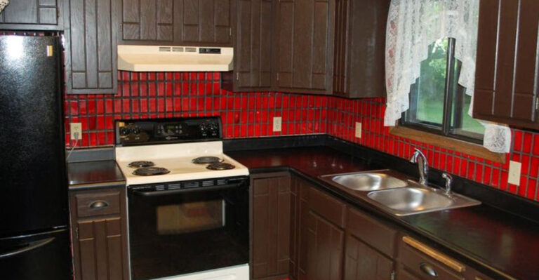 17 DIY Home Improvement Trends That Could End in Disaster