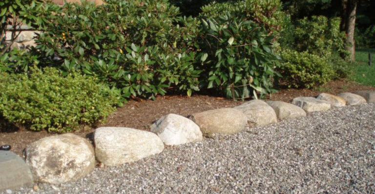 17 Gravel Driveway Edging Ideas for Instantly Better Curb Appeal on a Budget