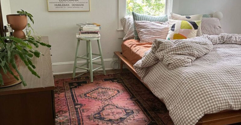 18 Bedroom Rug Ideas Complete the Perfect Sanctuary