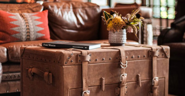 18 Key Collectibles Interior Designers Look For When Antique And Vintage Shopping