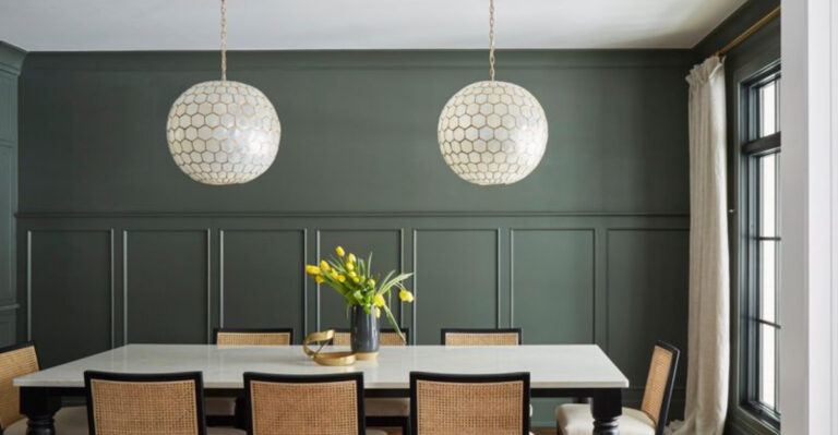 18 Ways How To Embrace The Outdated Trim Trend That’s Coming Back In A Big Way