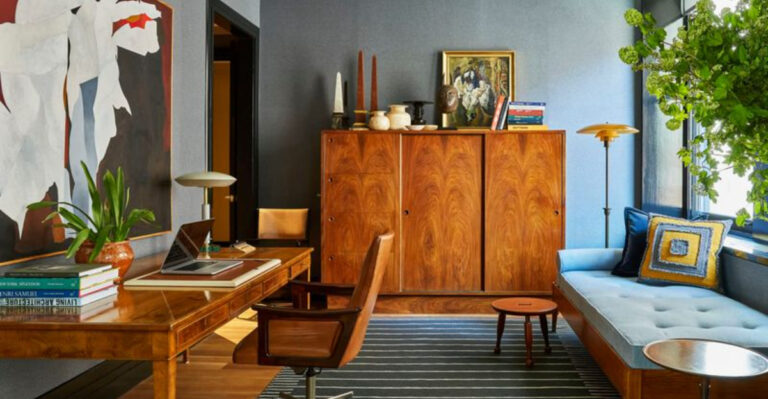19 Reasons Why Wooden Furniture Accent Pieces Should Not Be Overlooked At The Thrift Store