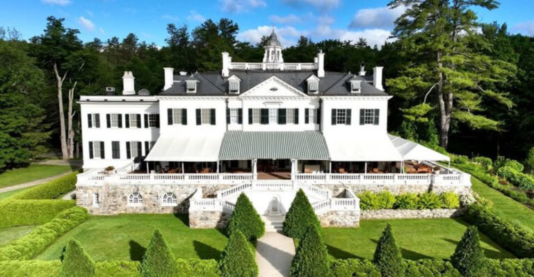 20 Fairytale-Worthy Historic Homes In Massachusetts