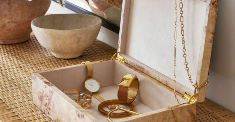 20 Ways To Shop Burl Wood, The Latest Revived Vintage Trend Of 2025