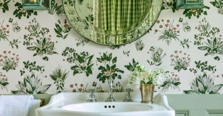 22 Wallpaper Ideas For Victorian Interiors That Enhance Historic Elegance
