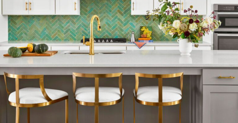 8 Kitchen Icks That Instantly Turn Off Homebuyers And 8 That Immediately Win Them Over